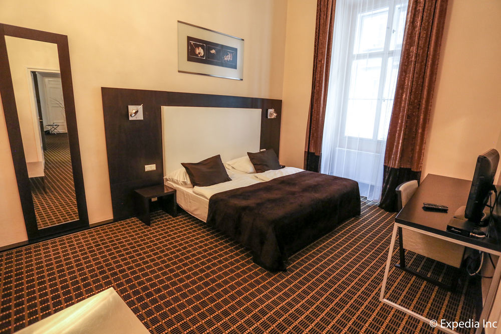Apart-hotel Old Town Square By Emblem